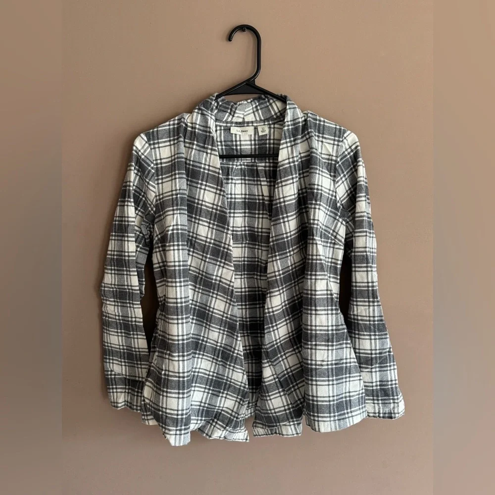 L.L. Bean Regular Flannel Open Front Cardigan - Picture 1 of 10